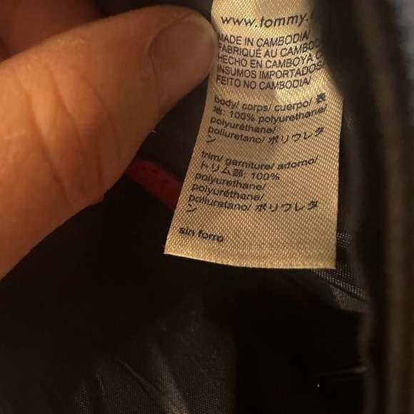 Tommy Hilfiger Black Backpack Convertible Bag Satchel Gold Accents - Picture 9 of 9